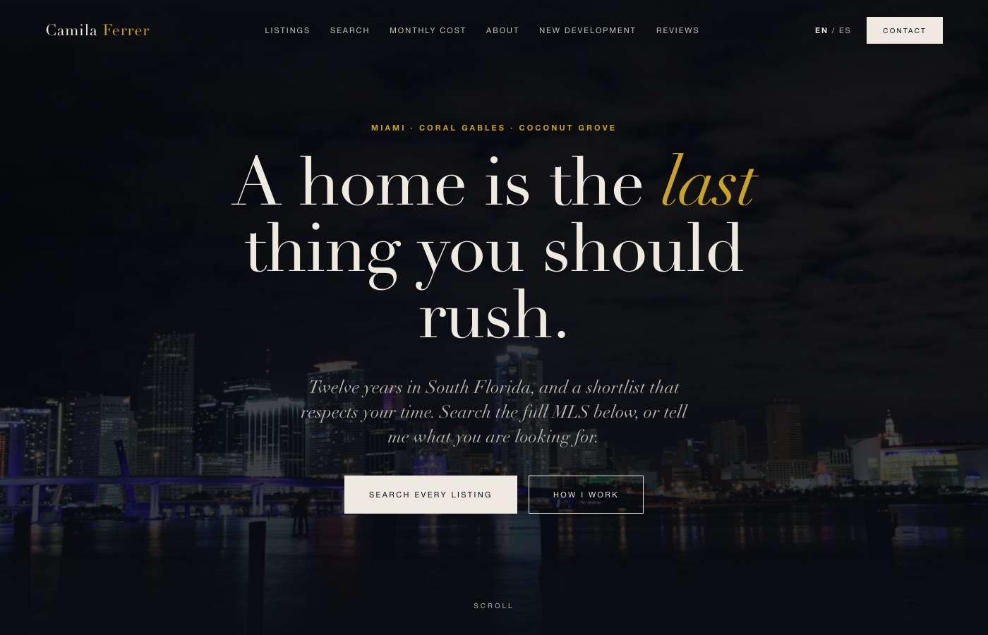 The Luna design, black and gold